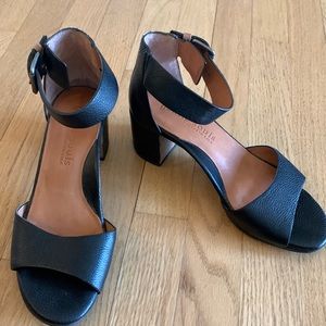 Gentle Souls Christa black leather ankle strap sandal, size 8M